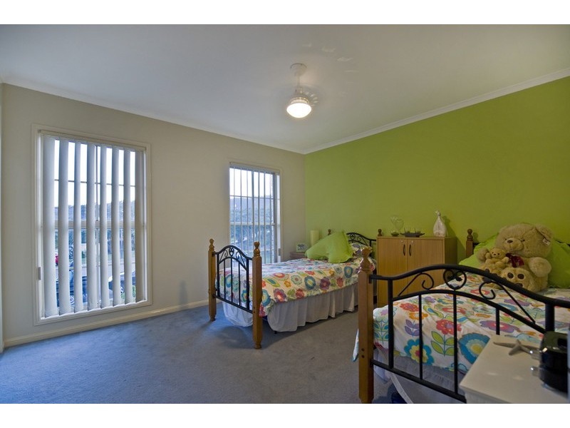 9 Macklin Court, Upper Coomera QLD 4209