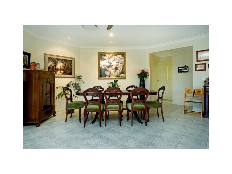 2 Ingrid Lane, Coomera Waters QLD 4209