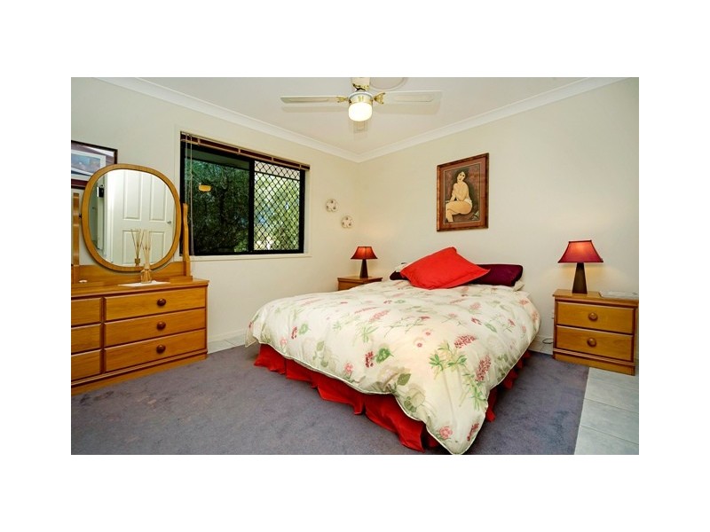 2 Ingrid Lane, Coomera Waters QLD 4209