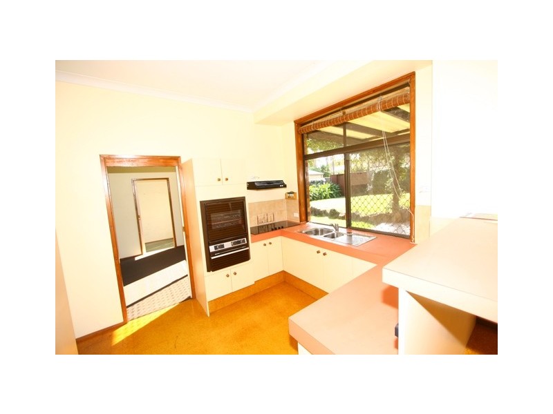 3 Nugent Court, Helensvale QLD 4212