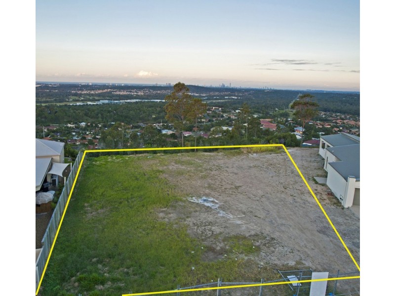 Pacific Pines QLD 4211