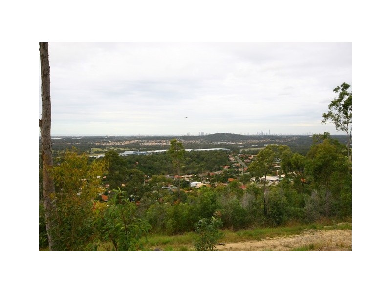 Pacific Pines QLD 4211