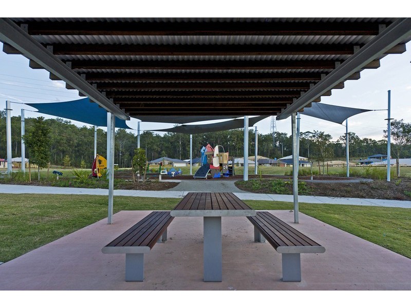 59 Wunburra Circle, Pacific Pines QLD 4211