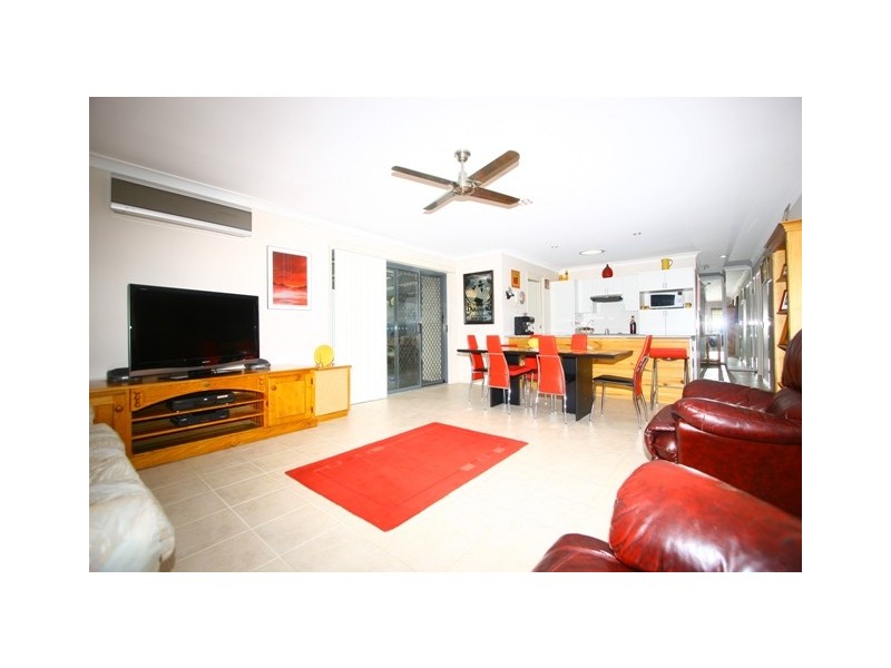 16/2 Anaheim Drive, Helensvale QLD 4212