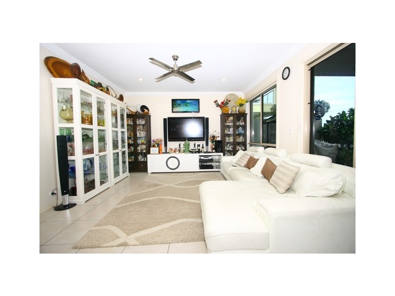 7405 Ellensbrook Drive, Hope Island QLD 4212