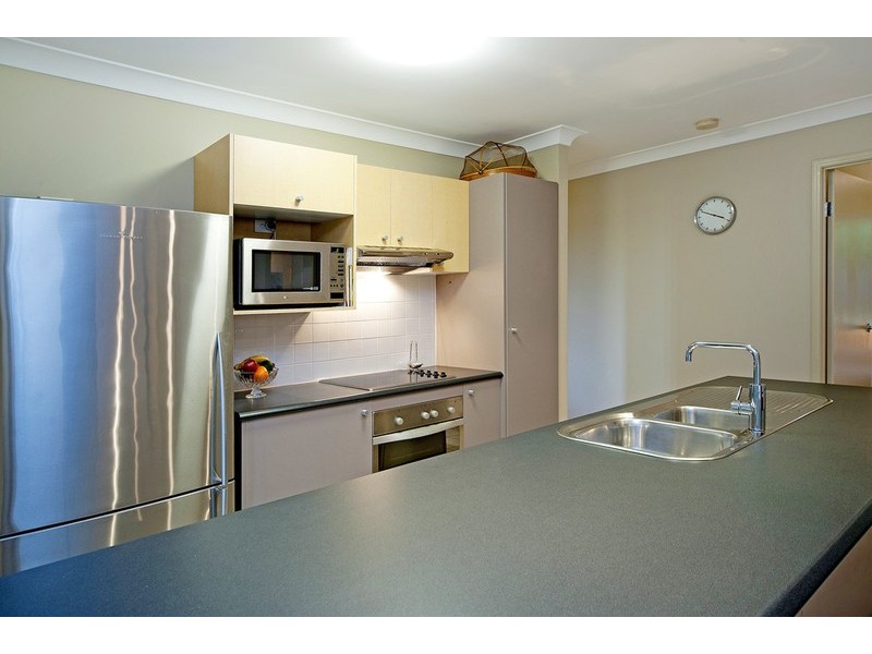 40 Penrhyn Street, Pacific Pines QLD 4211