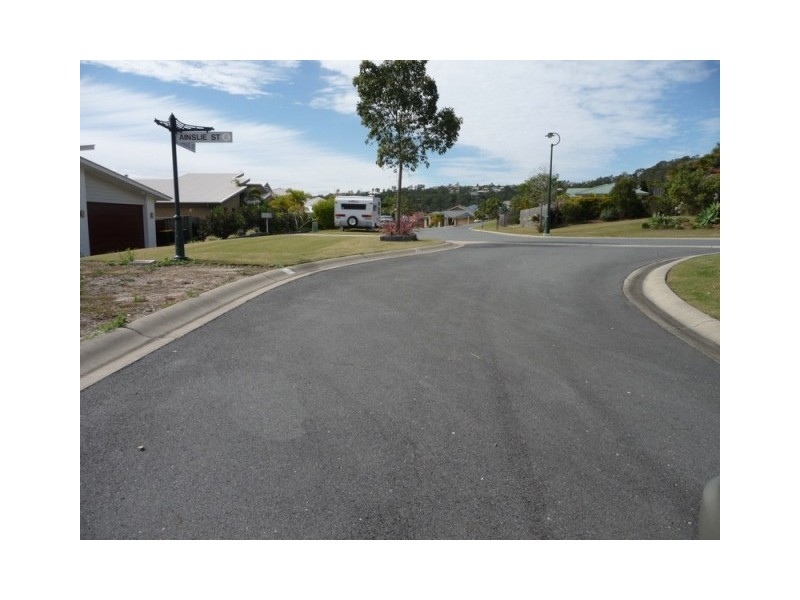 11 Ainslie Street, Pacific Pines QLD 4211