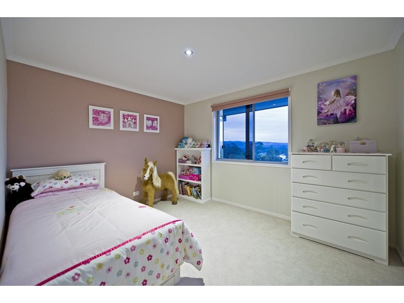 55 Hillary Circuit, Pacific Pines QLD 4211