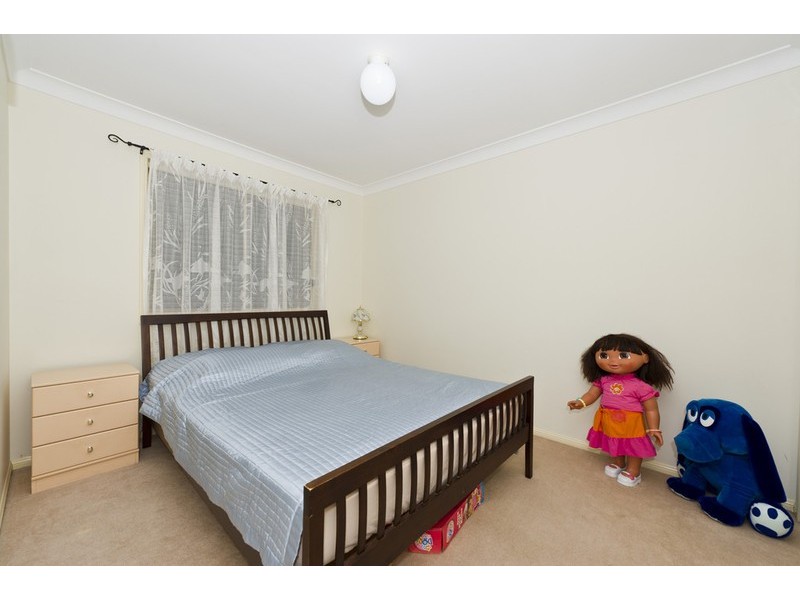 13 Penrhyn Street, Pacific Pines QLD 4211