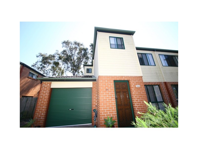 13/1 Koala Town Road, Upper Coomera QLD 4209