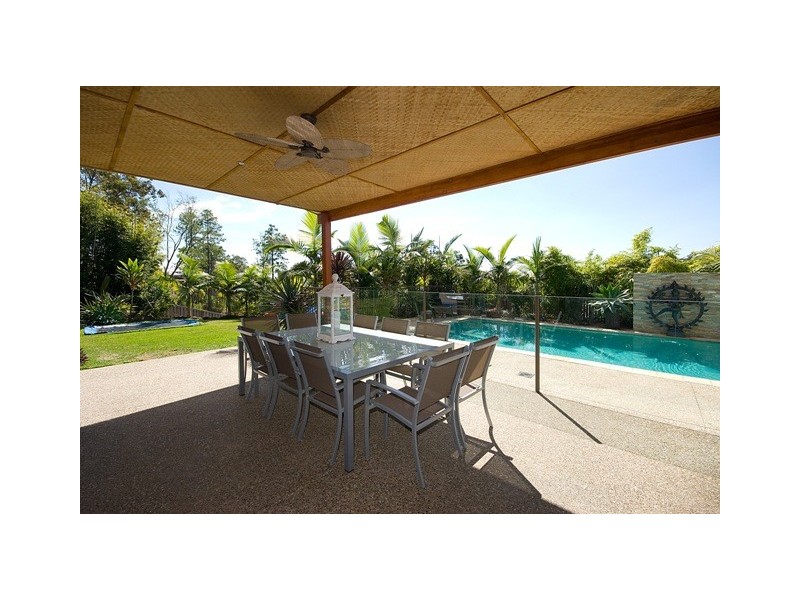 4 Hillary Circuit, Pacific Pines QLD 4211