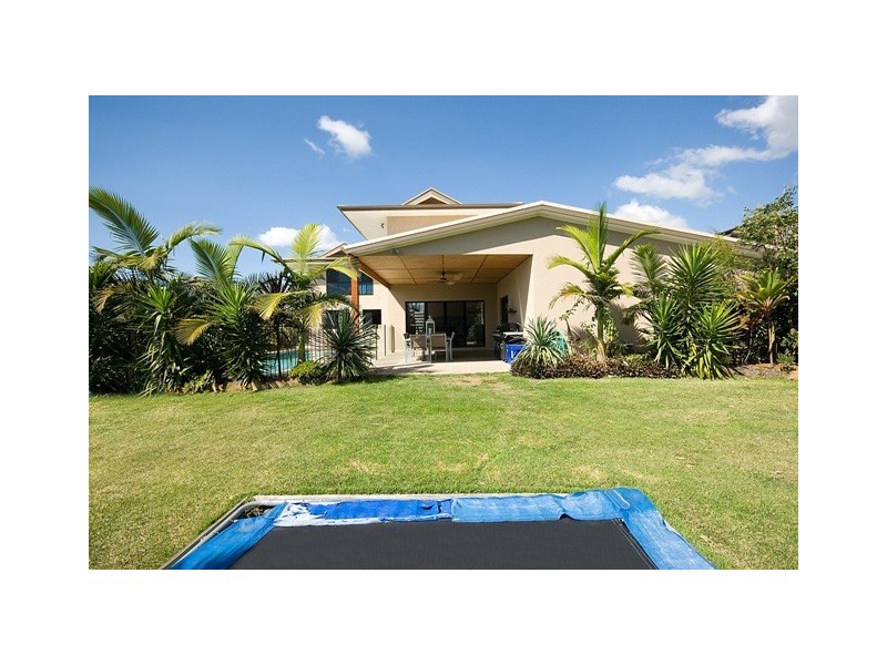 4 Hillary Circuit, Pacific Pines QLD 4211