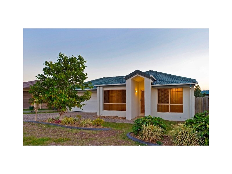 9 Taske Rise, Pacific Pines QLD 4211