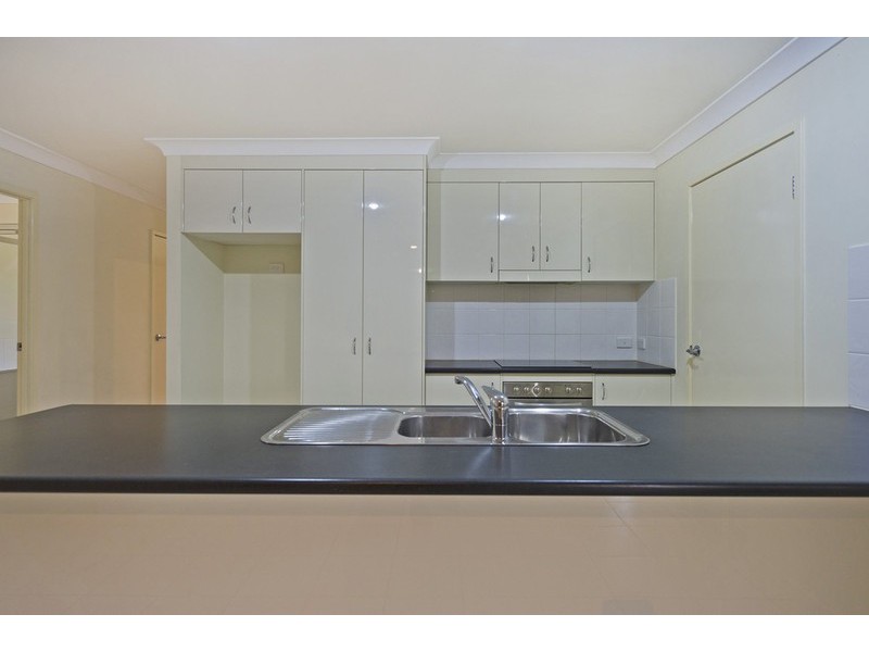9 Taske Rise, Pacific Pines QLD 4211