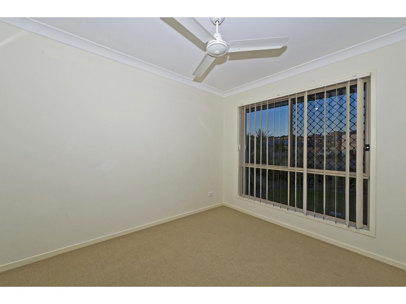 9 Taske Rise, Pacific Pines QLD 4211