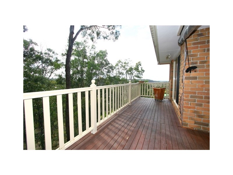 8 Greenridge Street, Oxenford QLD 4210