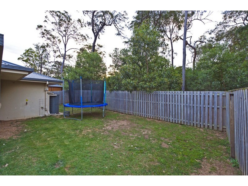 24 Lilyvale Crescent, Ormeau QLD 4208