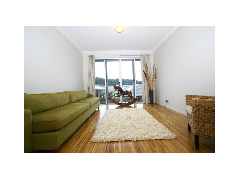 11 Treecreeper Crescent, Upper Coomera QLD 4209