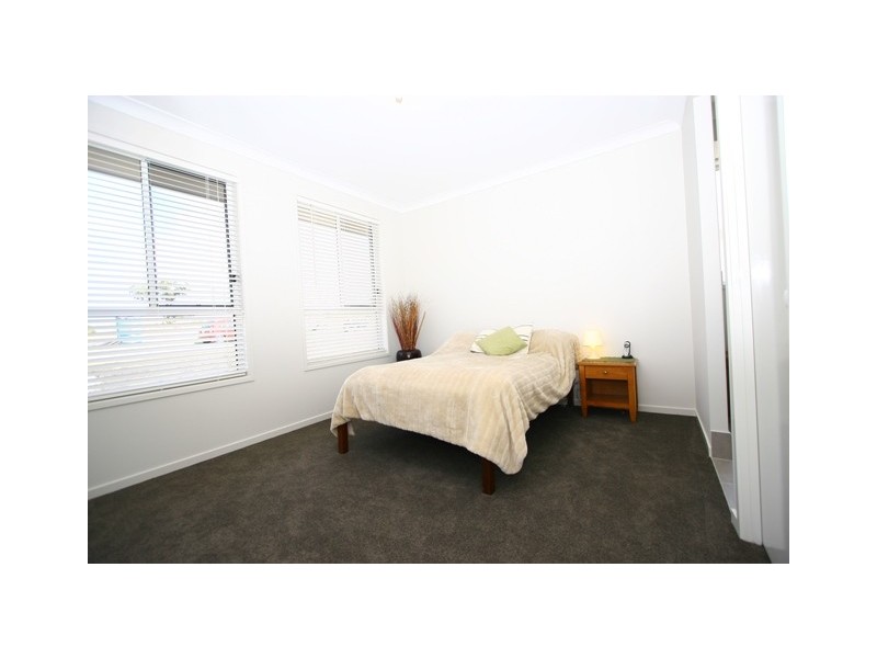 11 Treecreeper Crescent, Upper Coomera QLD 4209
