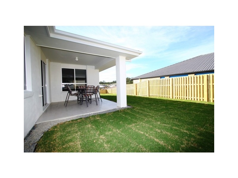 11 Treecreeper Crescent, Upper Coomera QLD 4209