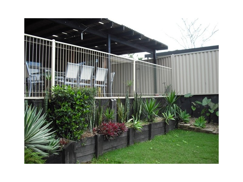 14 Pomona Court, Helensvale QLD 4212