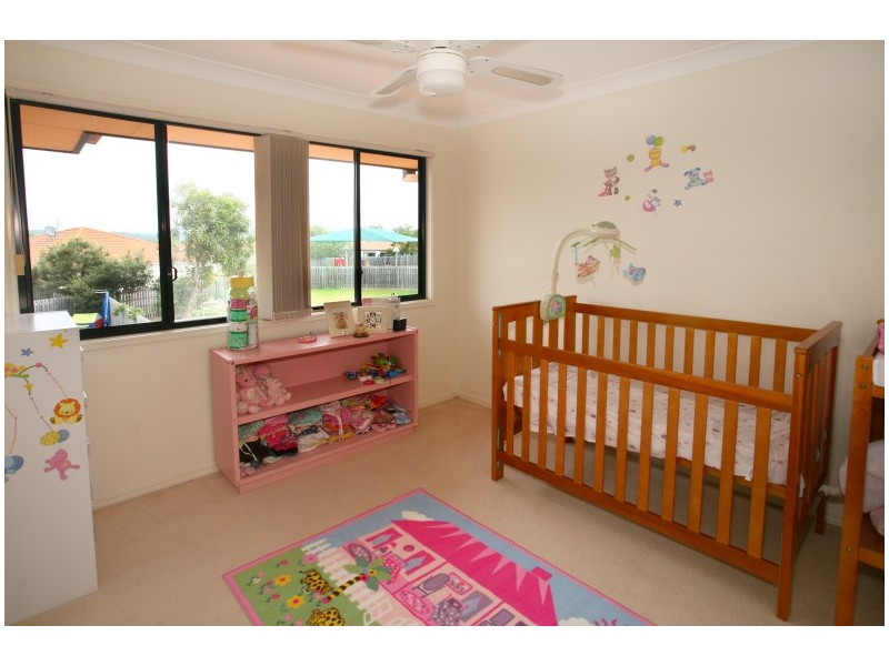 24/19 Harrow Place, Arundel QLD 4214