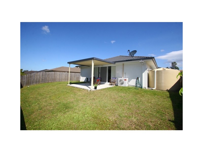 27 Firecrest Close, Upper Coomera QLD 4209