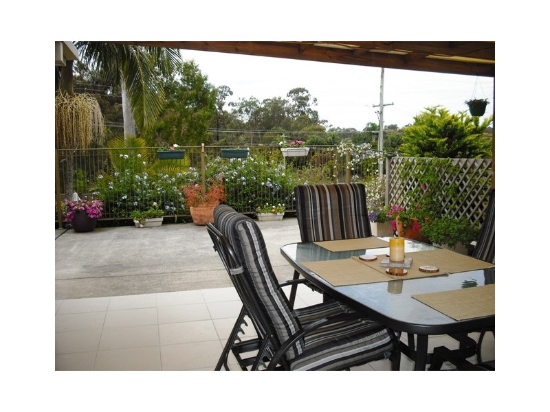 11 Tocumwal Court, Helensvale QLD 4212