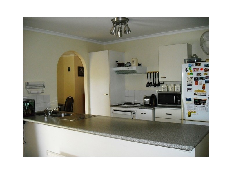 11 Tocumwal Court, Helensvale QLD 4212