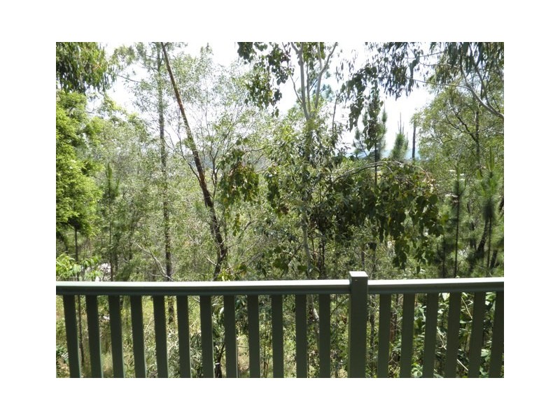 1064/6 Crestridge Crescent, Oxenford QLD 4210