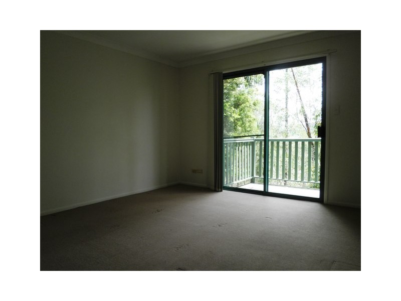 1064/6 Crestridge Crescent, Oxenford QLD 4210