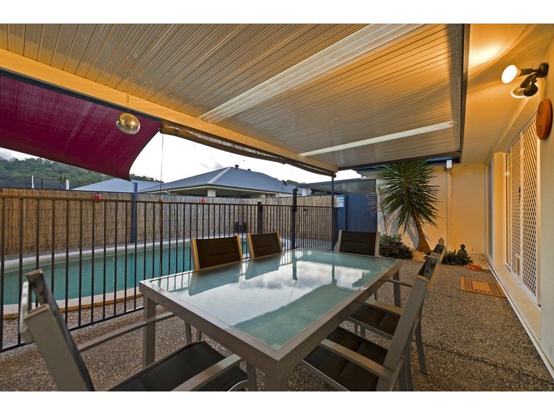 4A Whitely Circuit, Maudsland QLD 4210