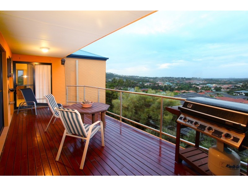 24 Yaldara Street, Pacific Pines QLD 4211