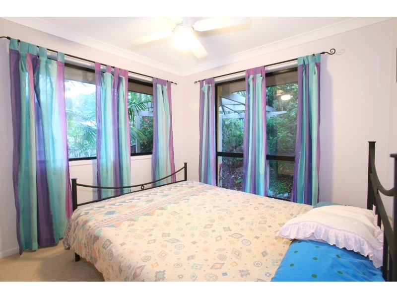 24 Yaldara Street, Pacific Pines QLD 4211