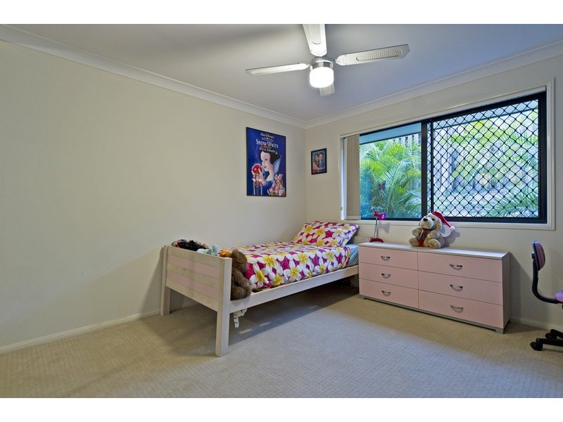 3 Bimberi Row, Pacific Pines QLD 4211