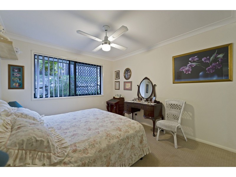 3 Bimberi Row, Pacific Pines QLD 4211