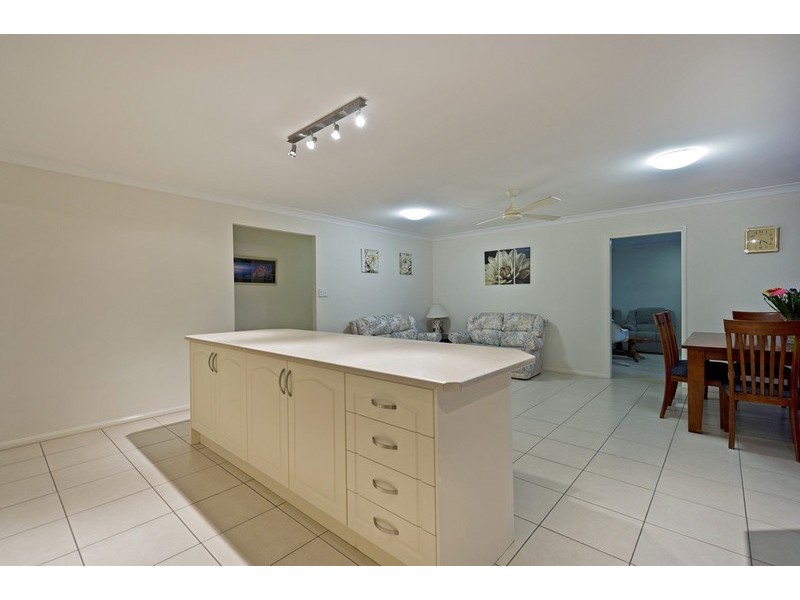 3 Bimberi Row, Pacific Pines QLD 4211