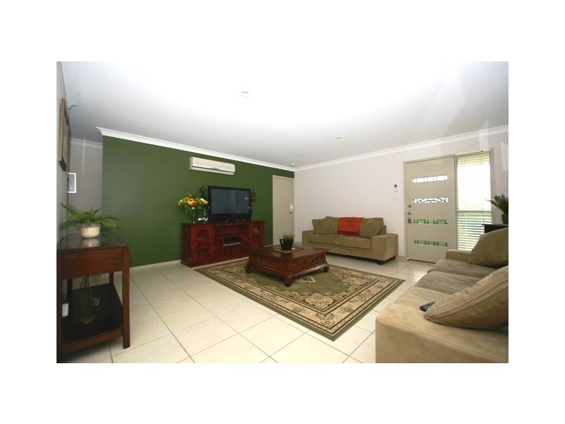 12/136 Pacific Pines Blvd, Pacific Pines QLD 4211