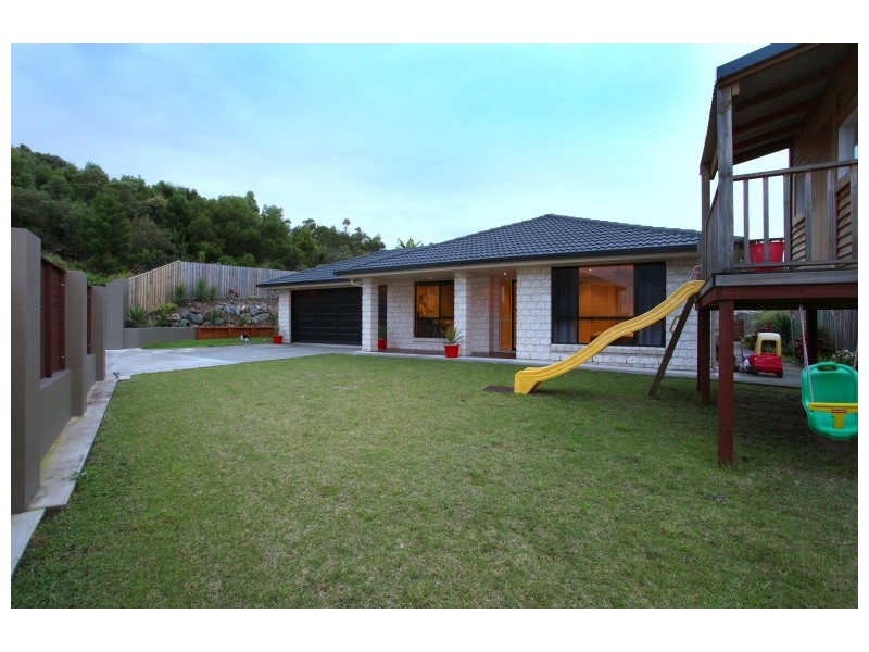 10 Pritchard Court, Pacific Pines QLD 4211