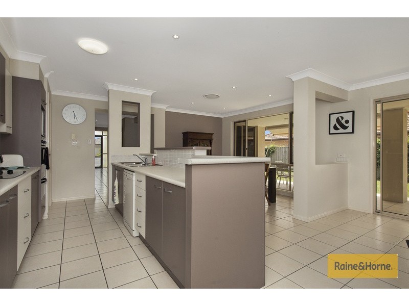 56 Regatta Avenue, Oxenford QLD 4210