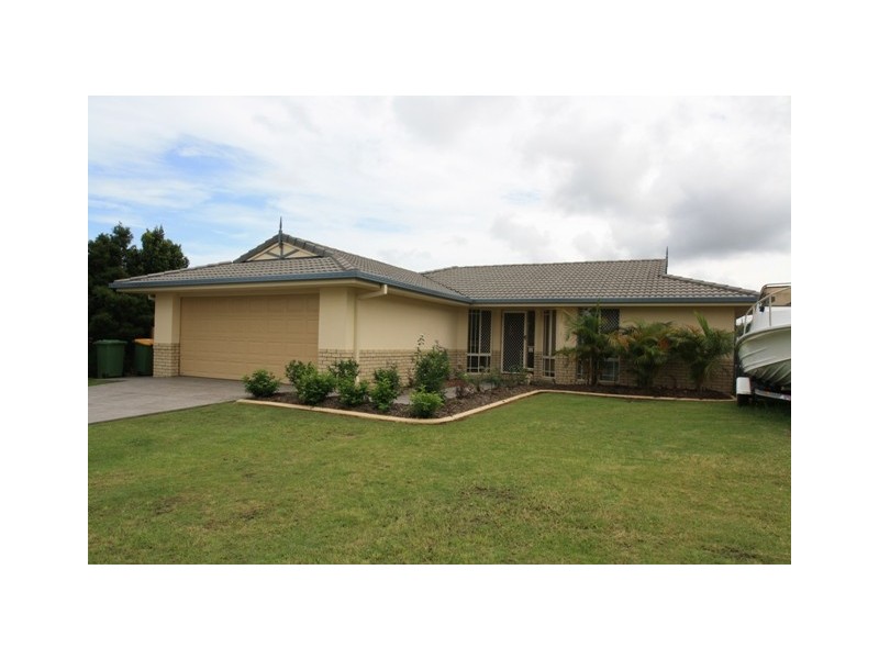 3 Brissendon Street, Maudsland QLD 4210