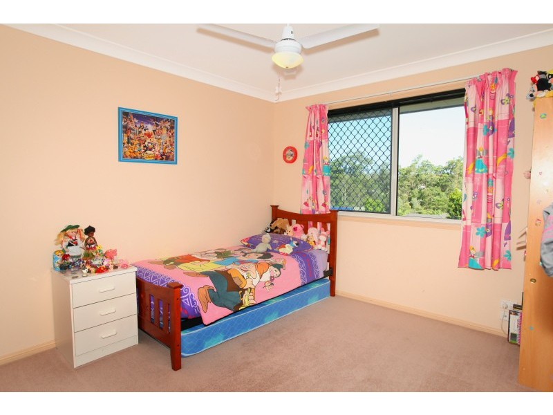 18 Whitely Circuit, Maudsland QLD 4210