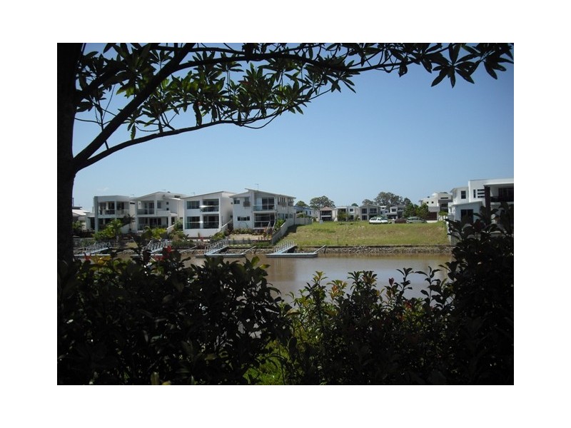 6 Quayside Drive, Helensvale QLD 4212