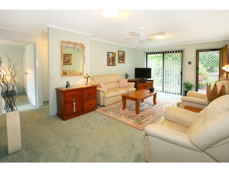 1/11 Lindfield Road, Helensvale QLD 4212