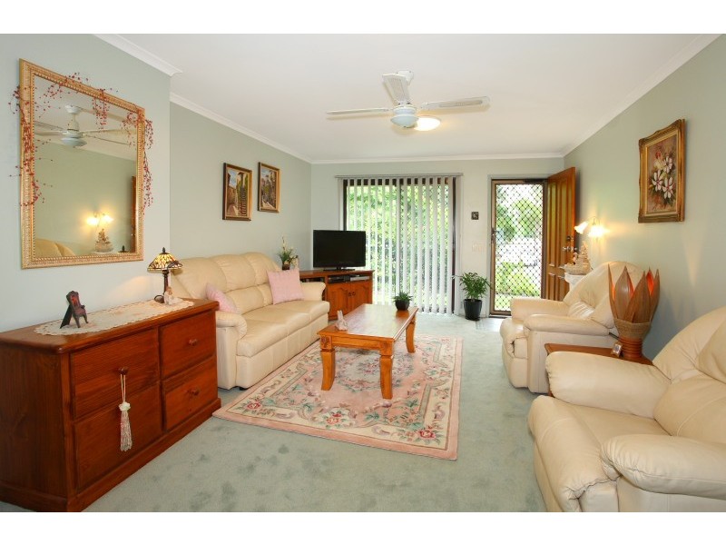 1/11 Lindfield Road, Helensvale QLD 4212