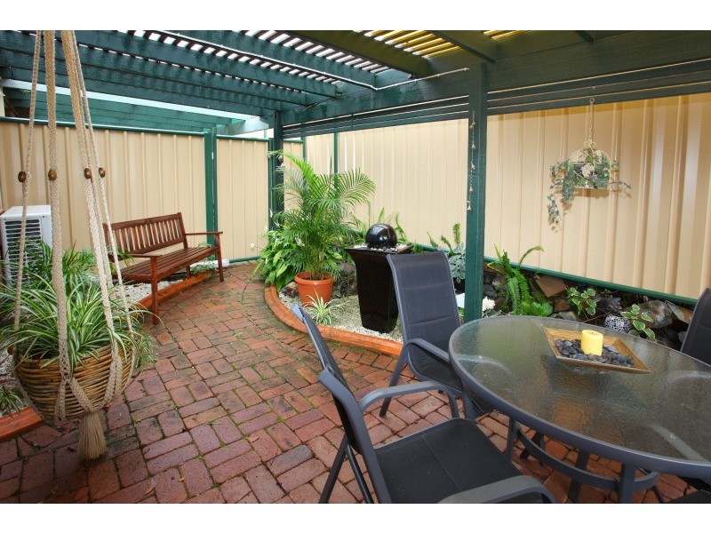 1/11 Lindfield Road, Helensvale QLD 4212