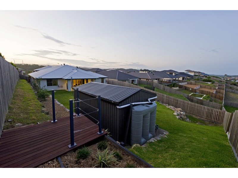 38 Wunburra Circle, Pacific Pines QLD 4211