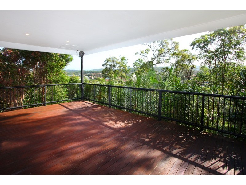 28 Midway Terrace, Pacific Pines QLD 4211