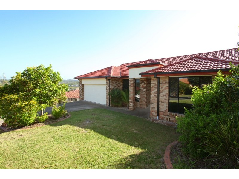 28 Midway Terrace, Pacific Pines QLD 4211