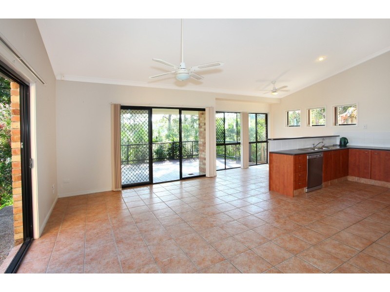 28 Midway Terrace, Pacific Pines QLD 4211